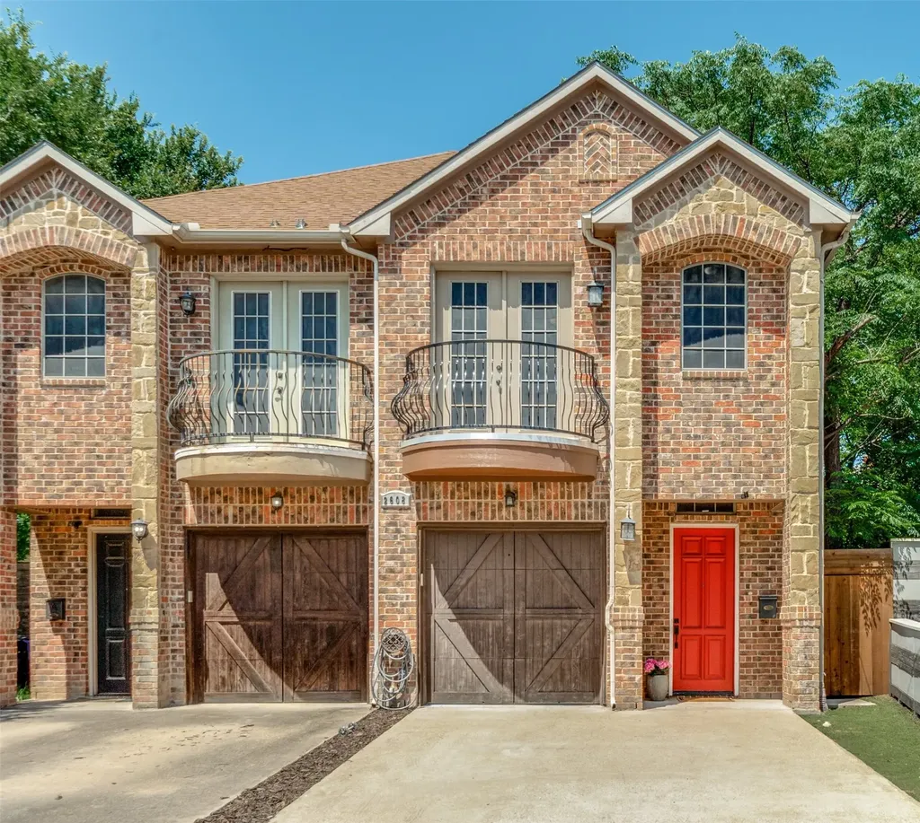 2608 N Garrett Avenue Dallas TX 75206