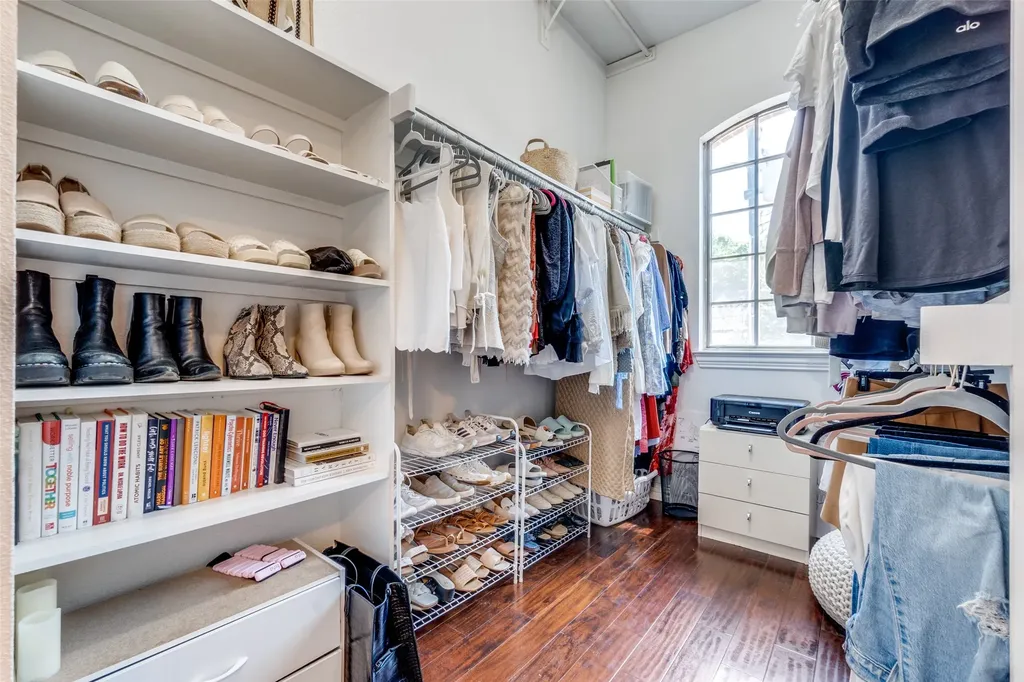 2608 N Garrett Avenue Dallas TX 75206