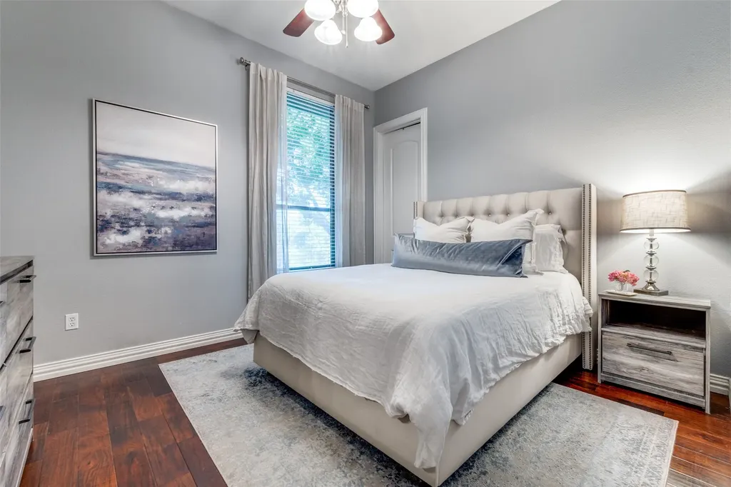 2608 N Garrett Avenue Dallas TX 75206