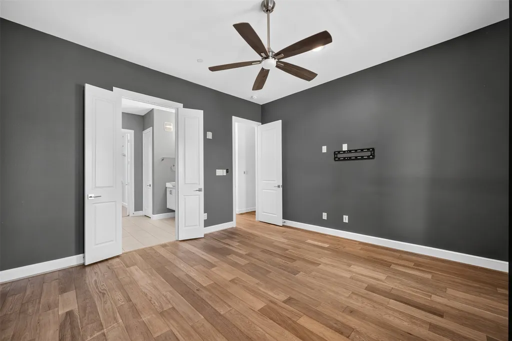 5015 Meridian Lane Addison TX 75001