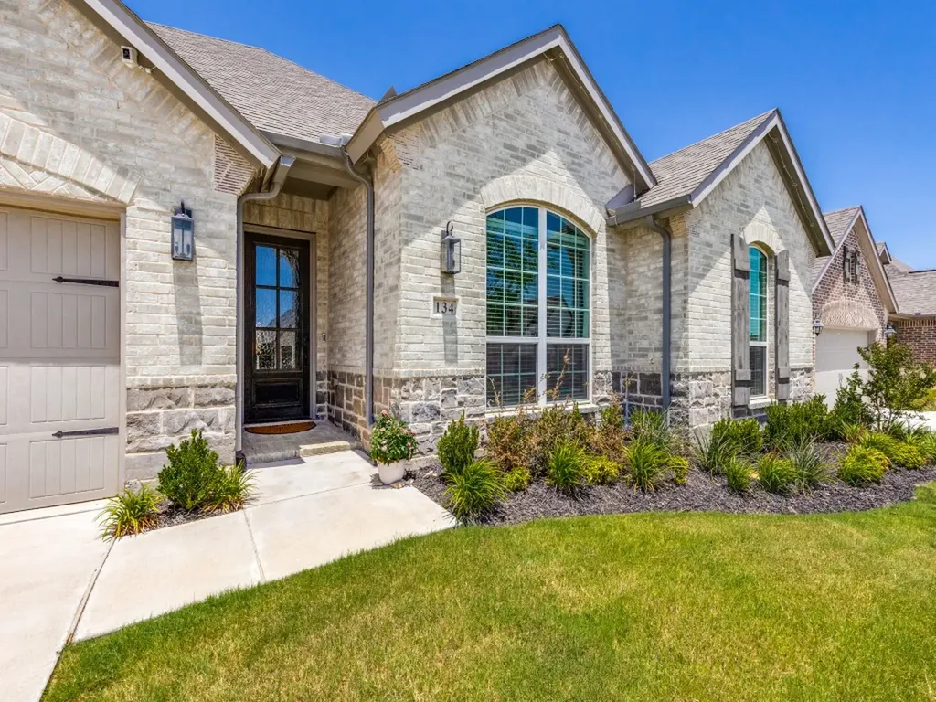 134 Sandie Drive Rhome TX 76078