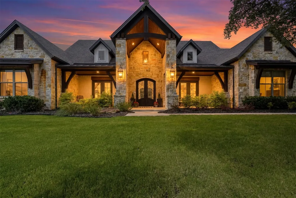 600 W Hill Drive Aledo TX 76008
