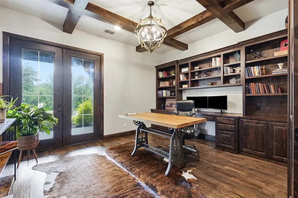 600 W Hill Drive Aledo TX 76008