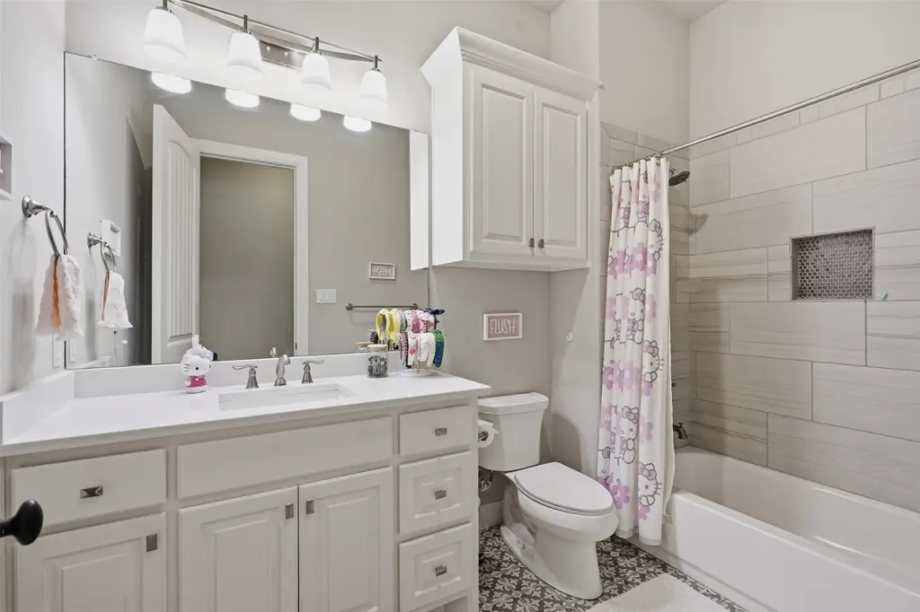 600 W Hill Drive Aledo TX 76008