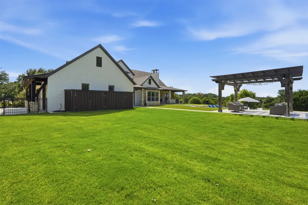 600 W Hill Drive Aledo TX 76008