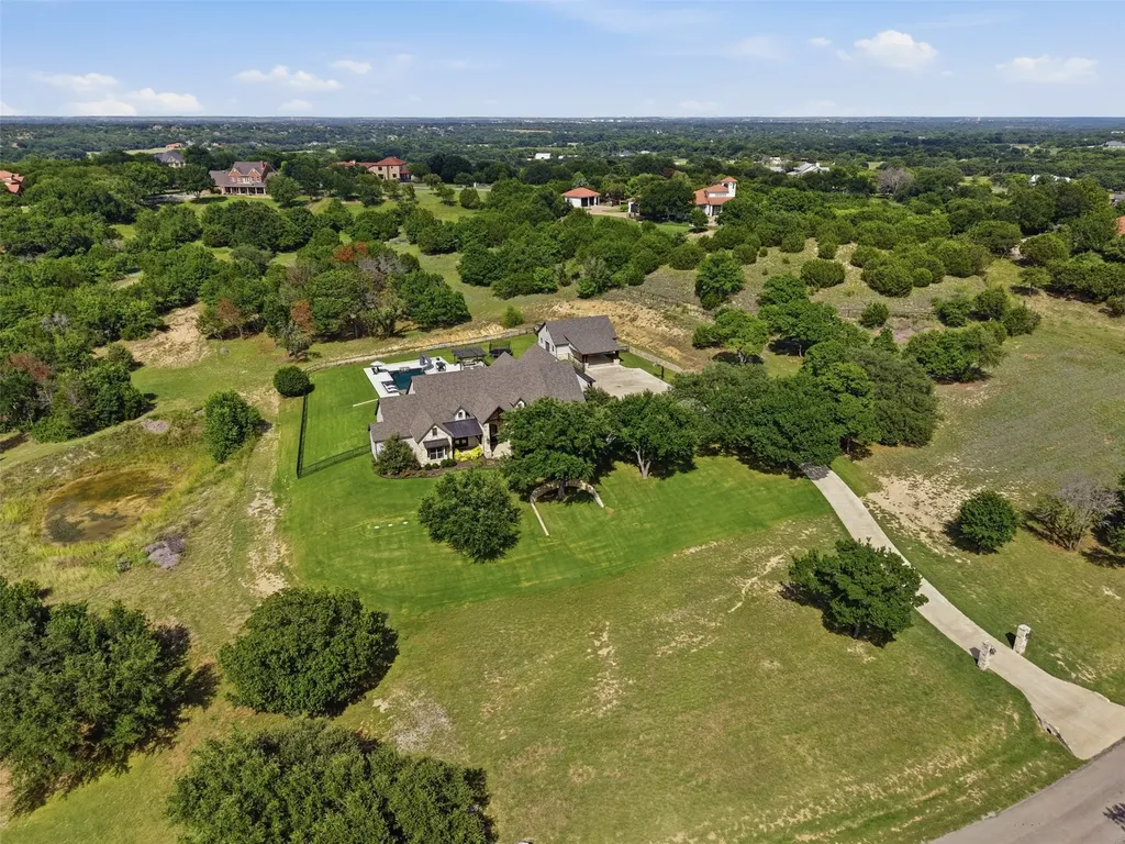 600 W Hill Drive Aledo TX 76008