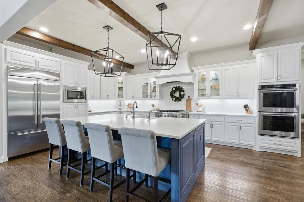 600 W Hill Drive Aledo TX 76008