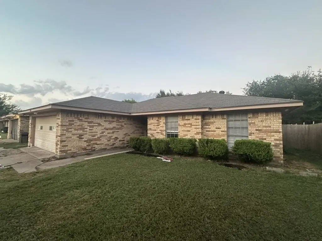4804 Platte Drive Balch Springs TX 75180