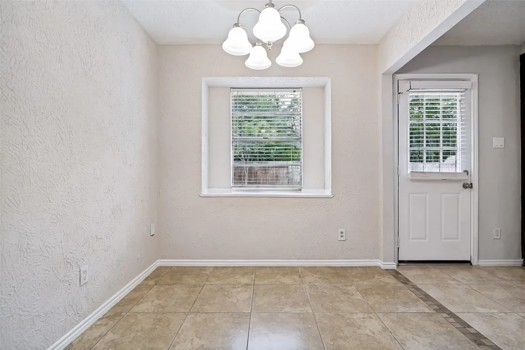 4804 Platte Drive Balch Springs TX 75180