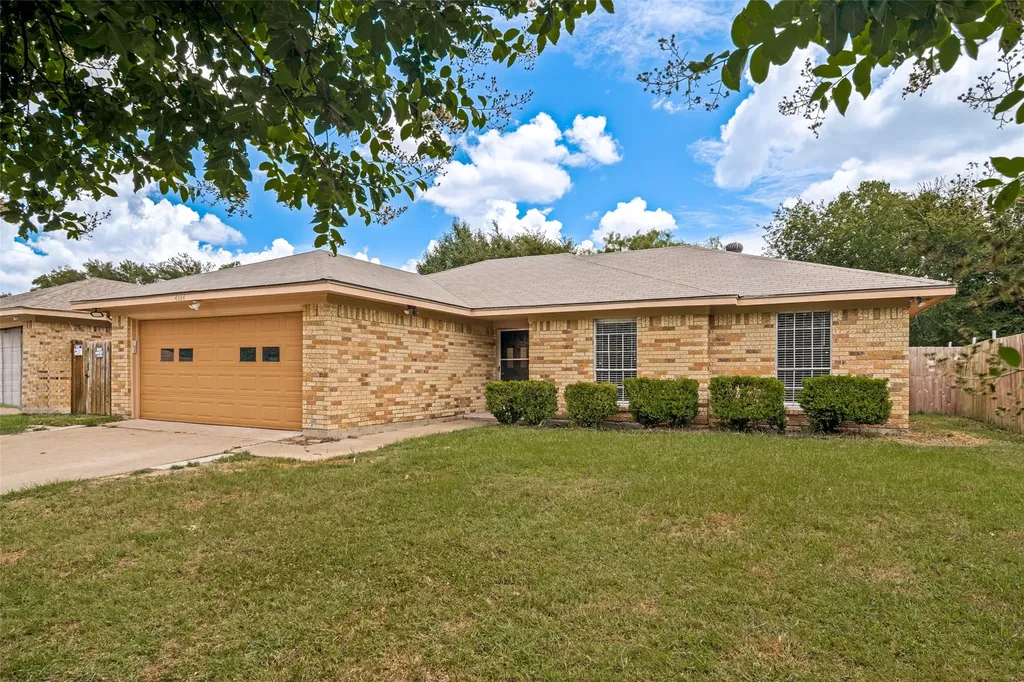 4804 Platte Drive Balch Springs TX 75180