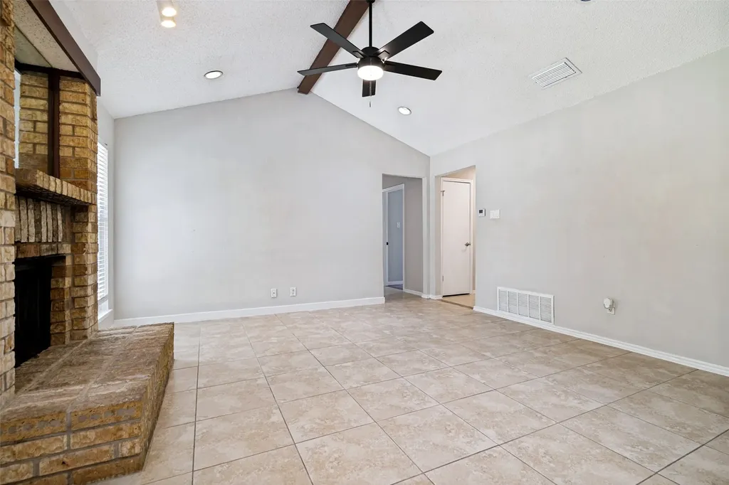 4804 Platte Drive Balch Springs TX 75180