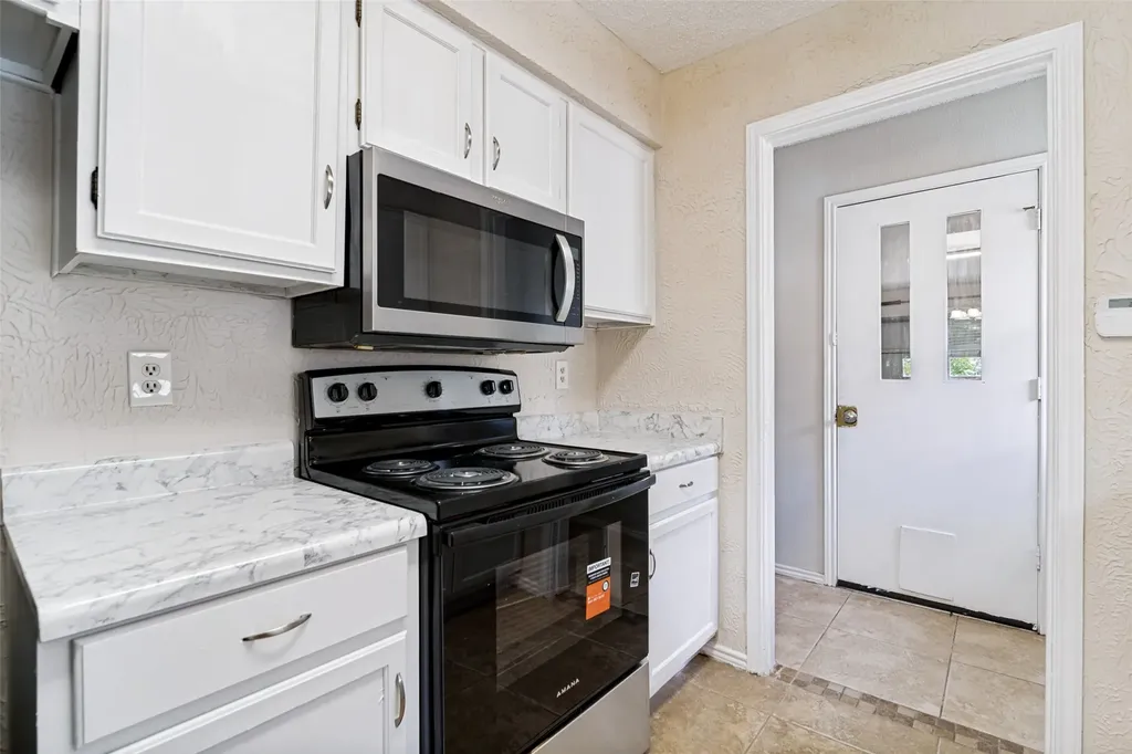 4804 Platte Drive Balch Springs TX 75180