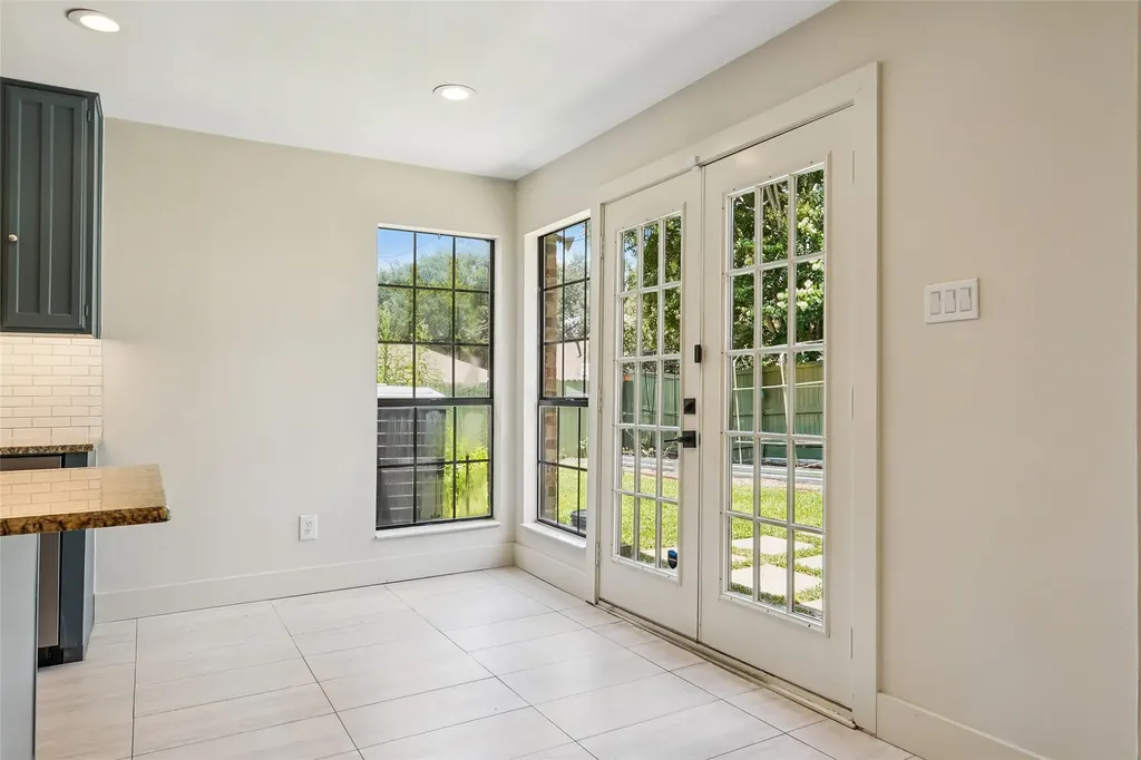14815 Surveyor Boulevard Addison TX 75001