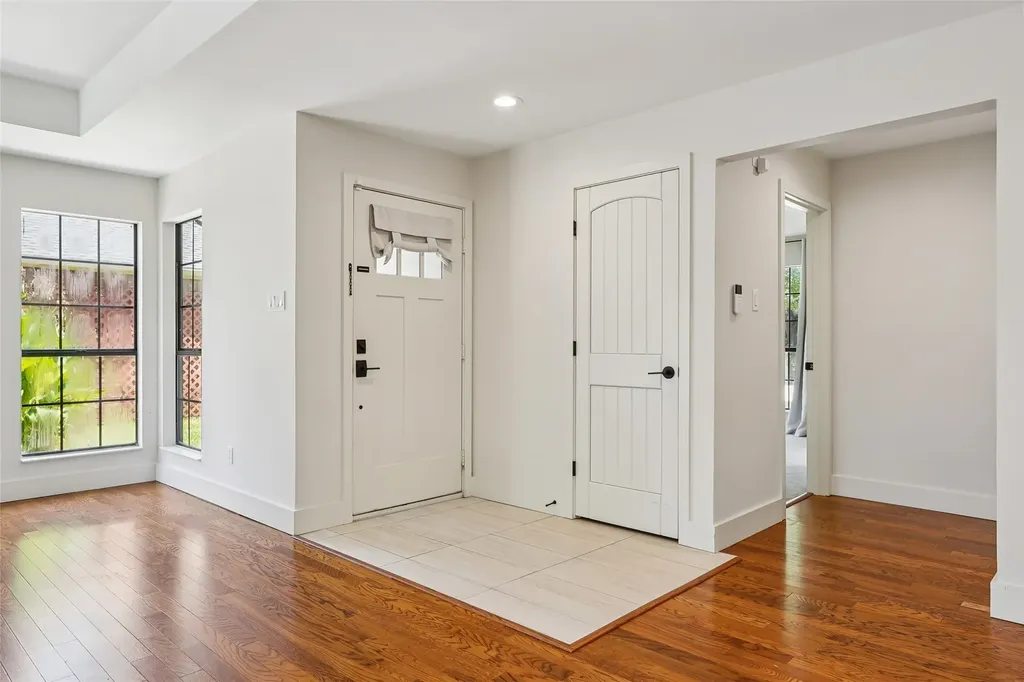 14815 Surveyor Boulevard Addison TX 75001