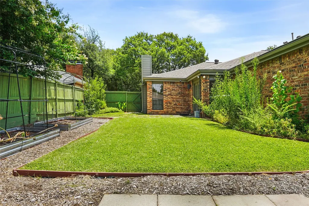 14815 Surveyor Boulevard Addison TX 75001