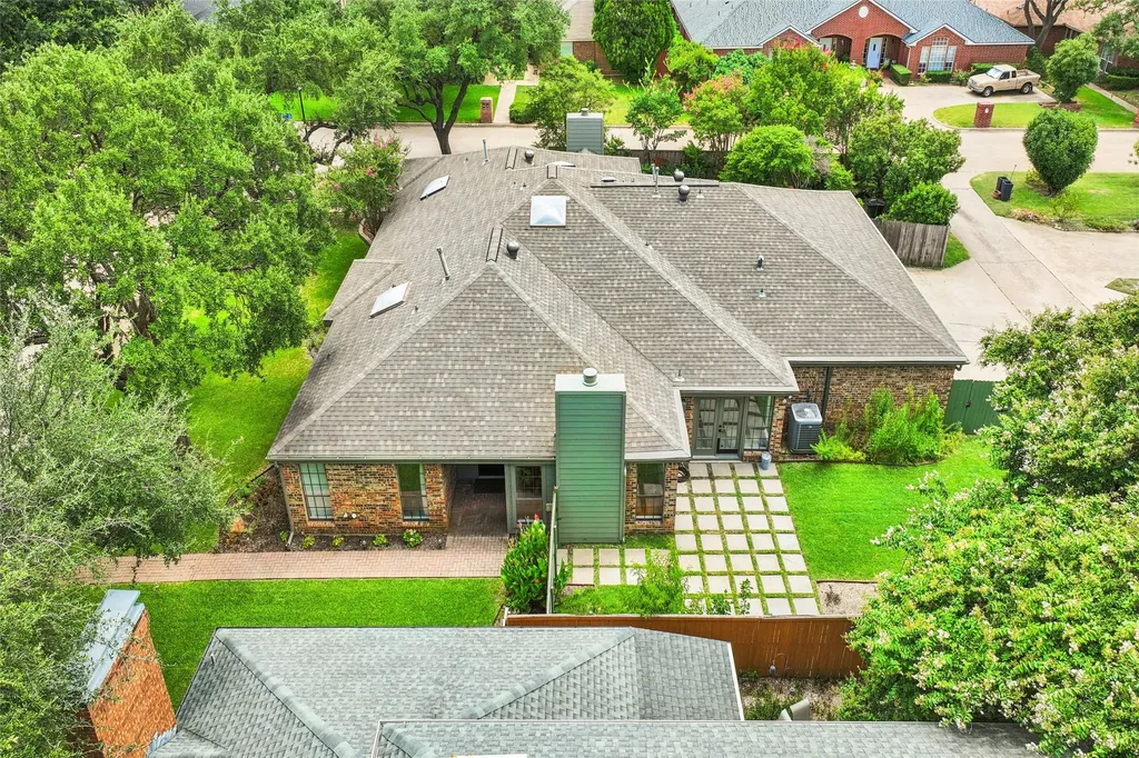 14815 Surveyor Boulevard Addison TX 75001