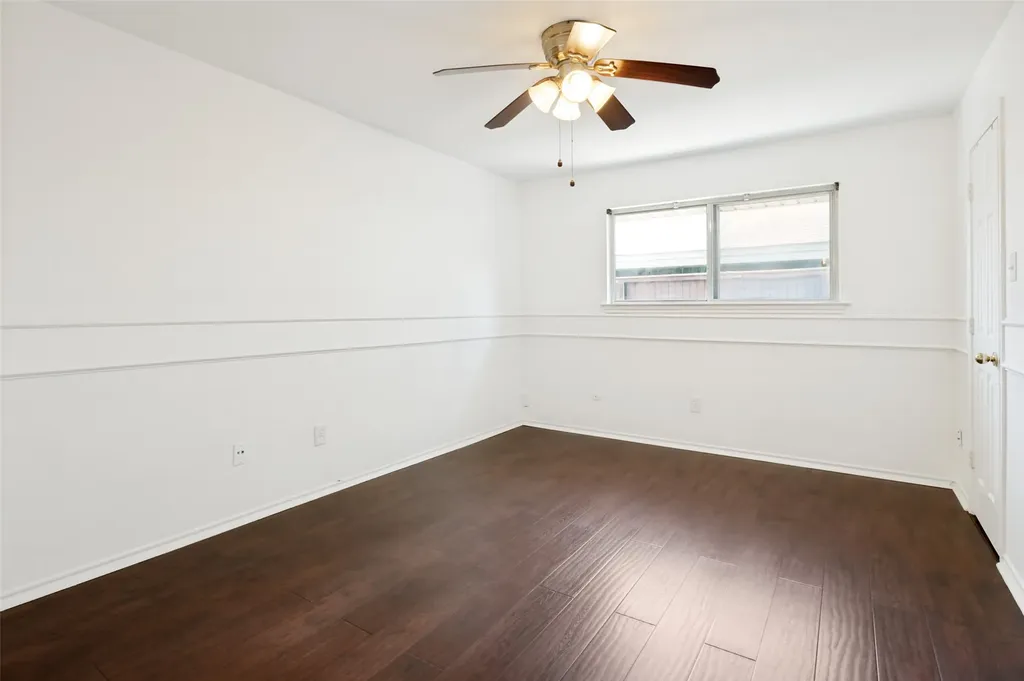 1005 De Pauw Drive Arlington TX 76012