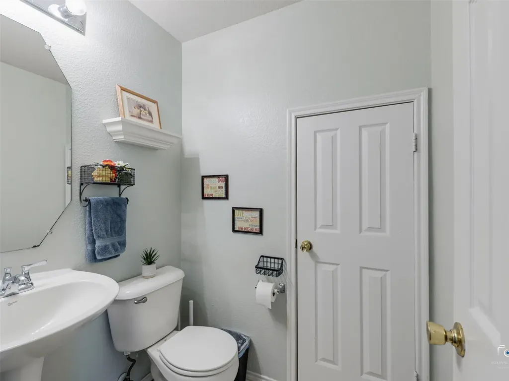 1609 Timberline Lane Sherman TX 75092