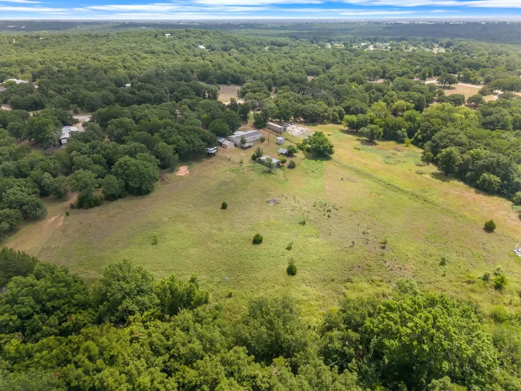 439 Slayden Drive Sunset TX 76270