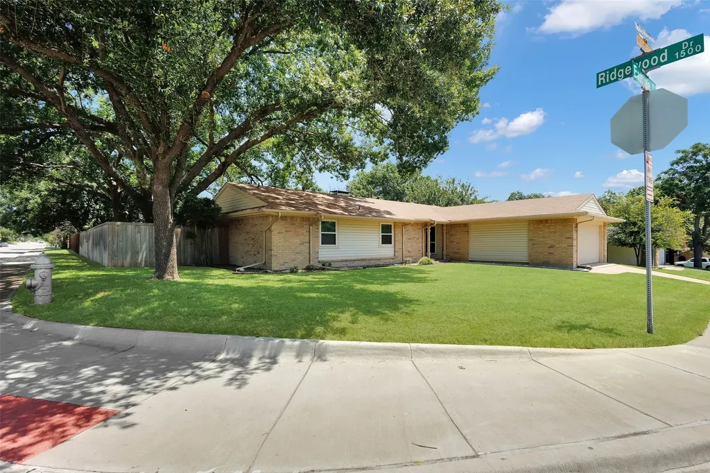 1 Eastvale Place Plano TX 75074