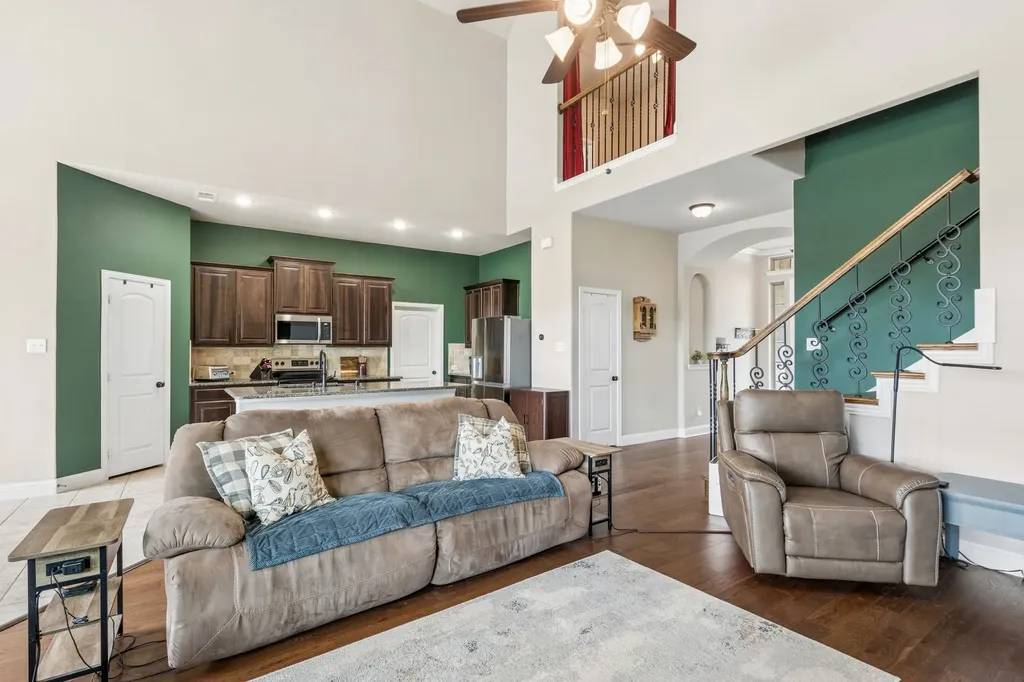 127 Hillcrest Way Crandall TX 75114