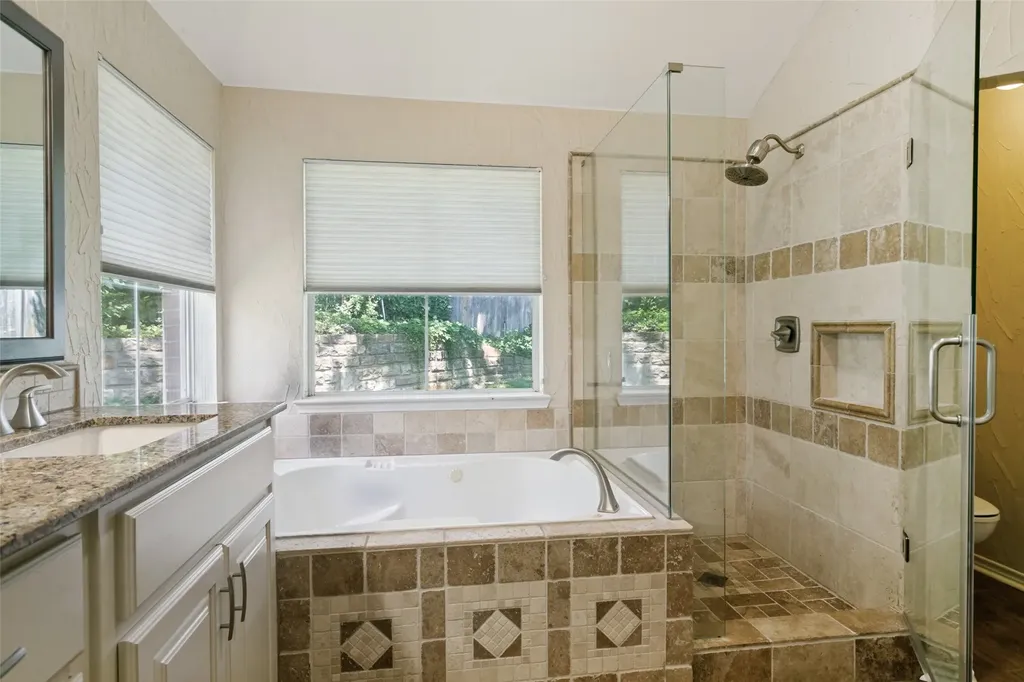 2203 Vista Court Corinth TX 76210