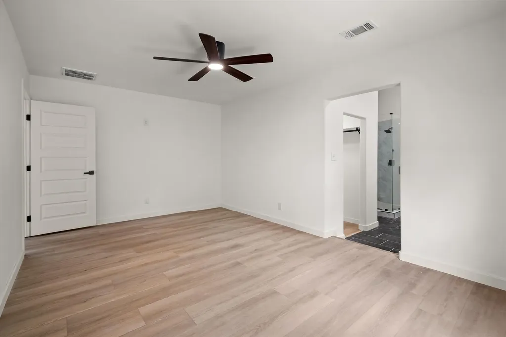3134 W Jefferson Boulevard Dallas TX 75211