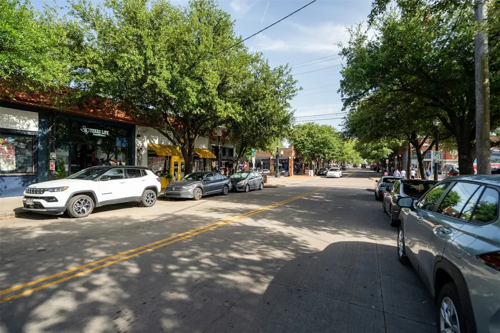 3134 W Jefferson Boulevard Dallas TX 75211