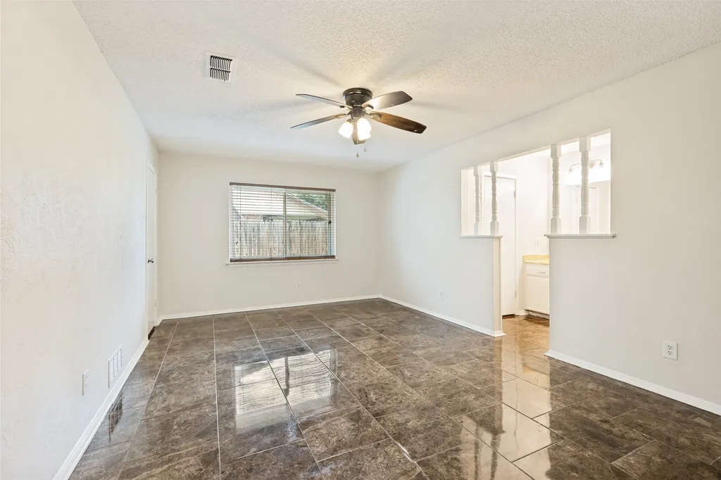 6737 Fair Meadows Drive North Richland Hills TX 76182