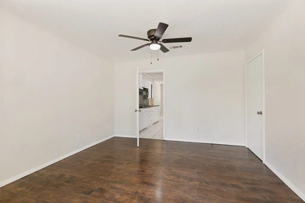 6737 Fair Meadows Drive North Richland Hills TX 76182
