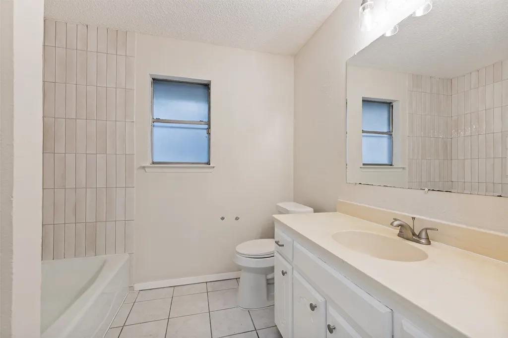 6737 Fair Meadows Drive North Richland Hills TX 76182
