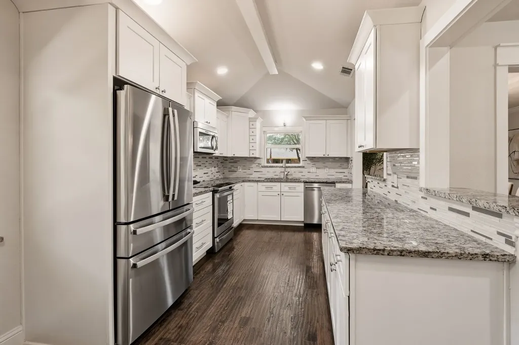 6931 Brentfield Drive Dallas TX 75248