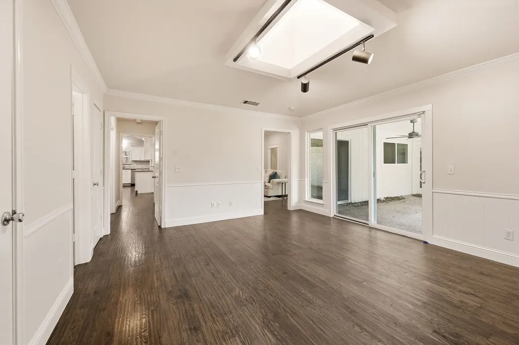 6931 Brentfield Drive Dallas TX 75248