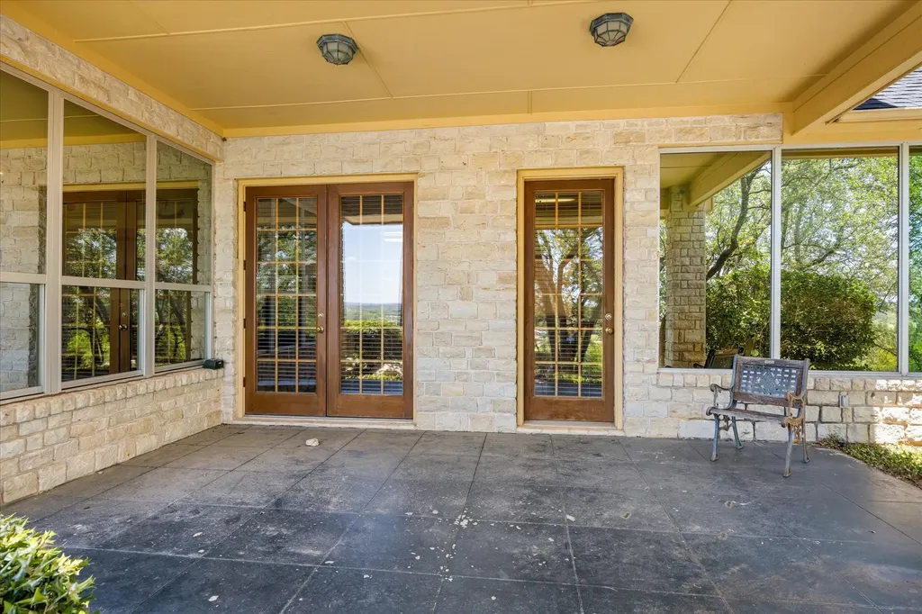 1601 Texas Drive Glen Rose TX 76043