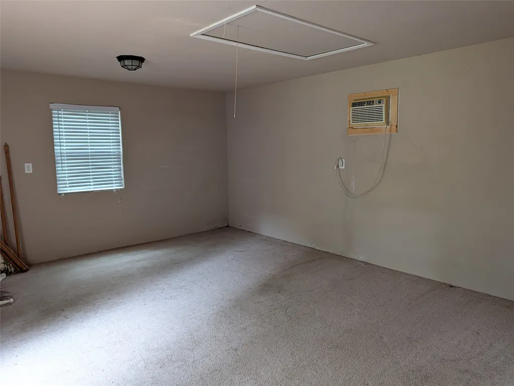 155 Lake Drive Enchanted Oaks TX 75156
