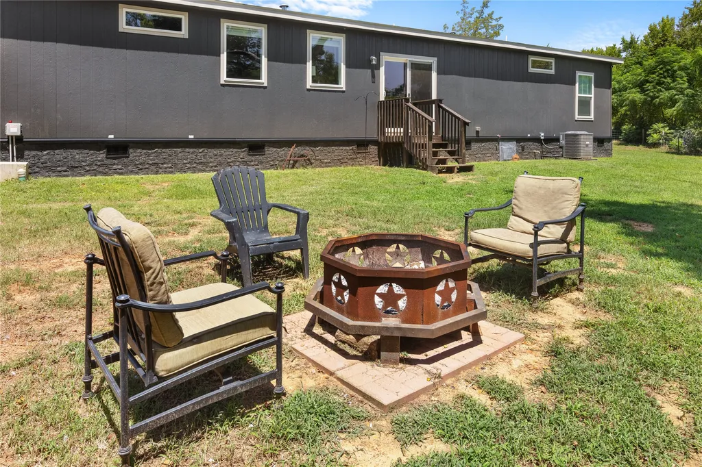 645 Vz County Road 4926 Ben Wheeler TX 75754