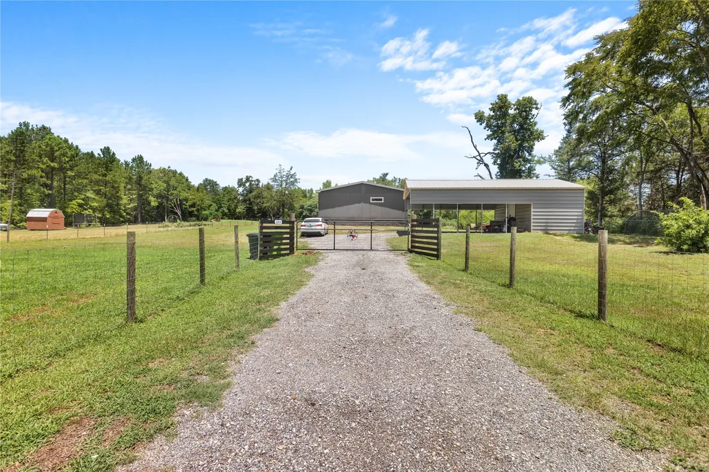 645 Vz County Road 4926 Ben Wheeler TX 75754