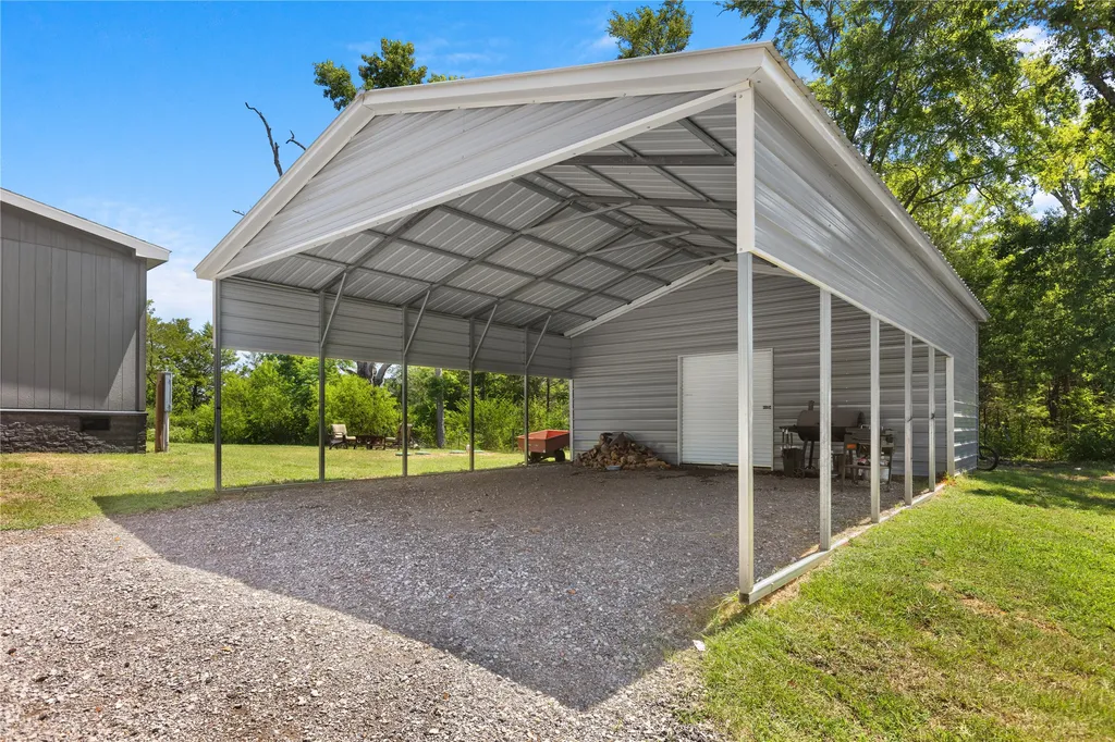 645 Vz County Road 4926 Ben Wheeler TX 75754