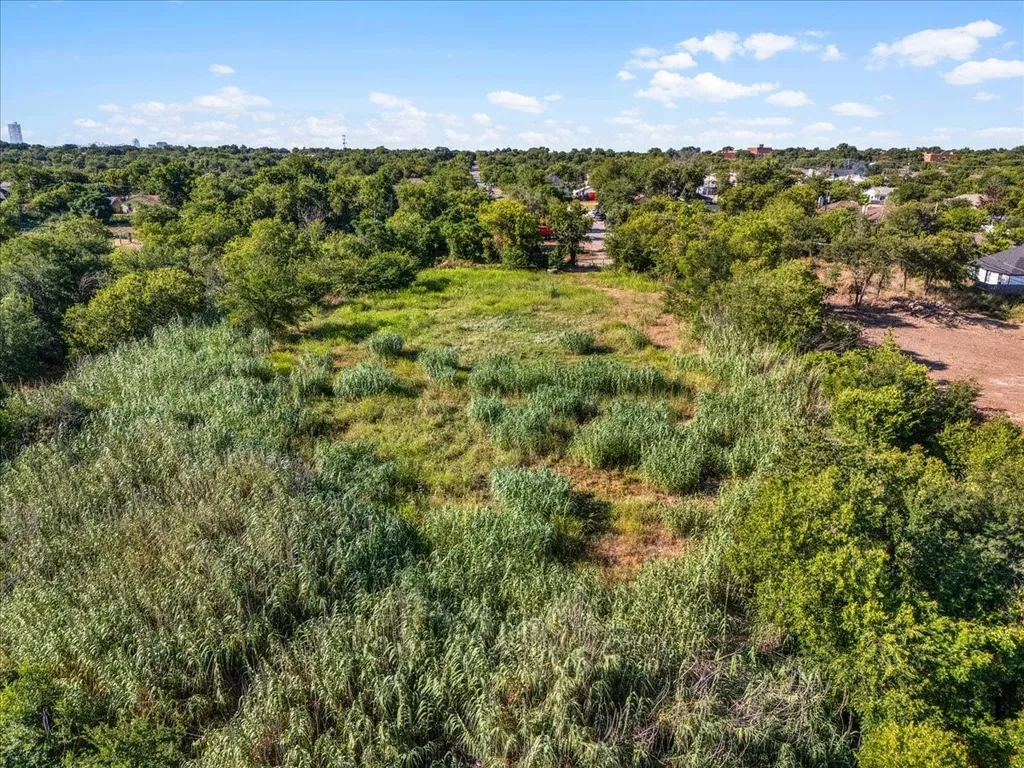 2920 Columbus Avenue Fort Worth TX 76106