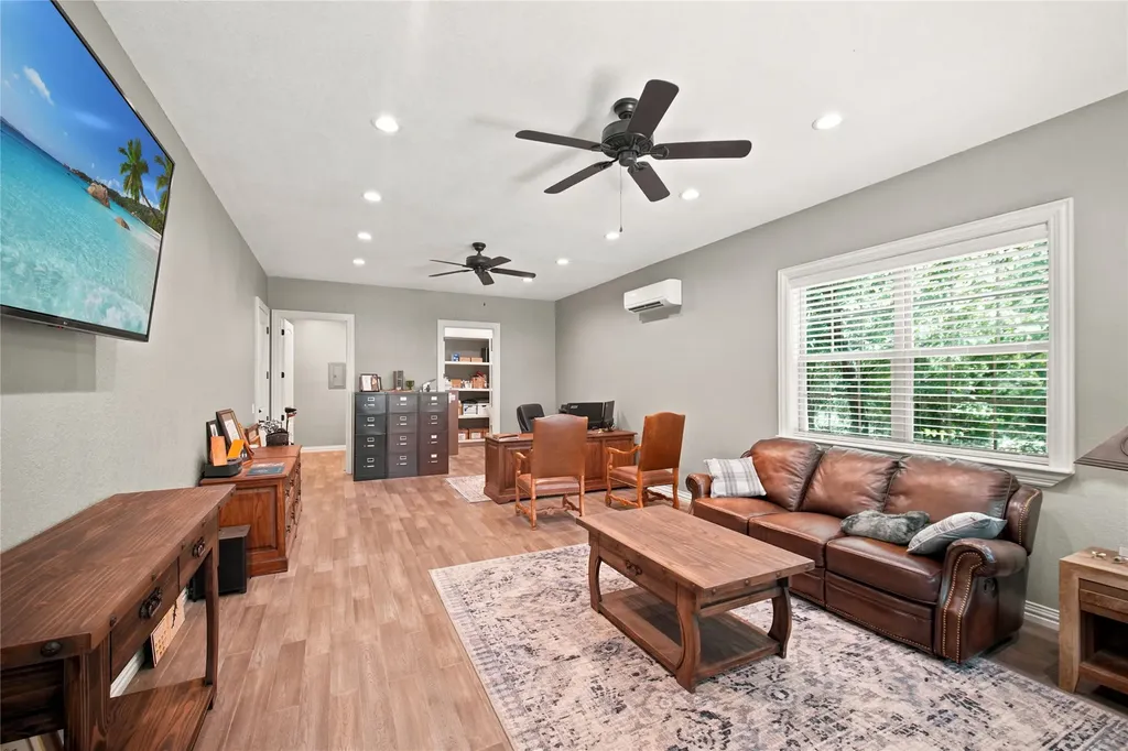 470 Granite Way Jacksboro TX 76458