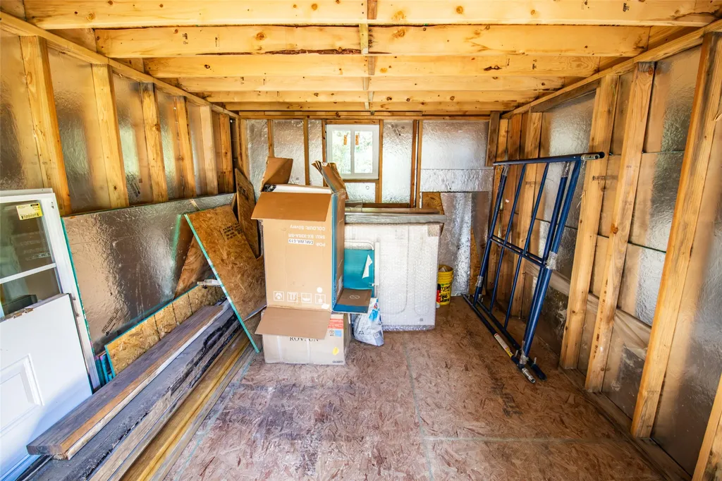 6572 S Fm 31 Carthage TX 75633
