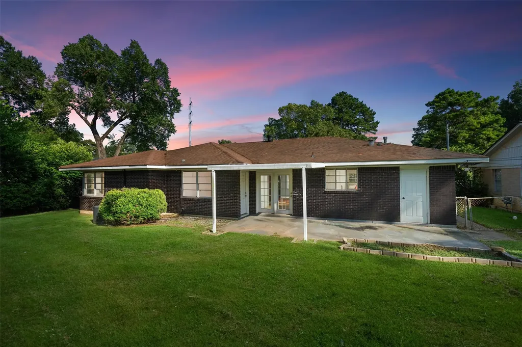 108 Swedes Avenue Shreveport LA 71105