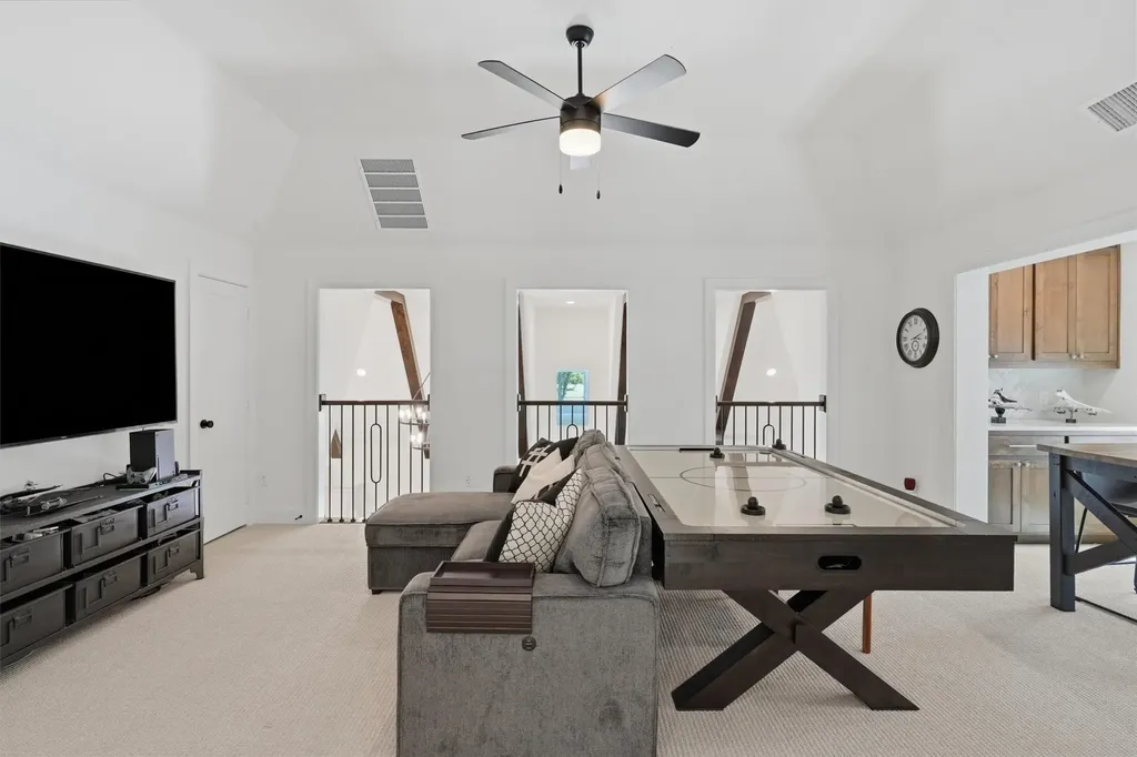 1813 Paxton Pass Mckinney TX 75071