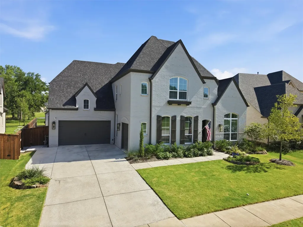 1813 Paxton Pass Mckinney TX 75071