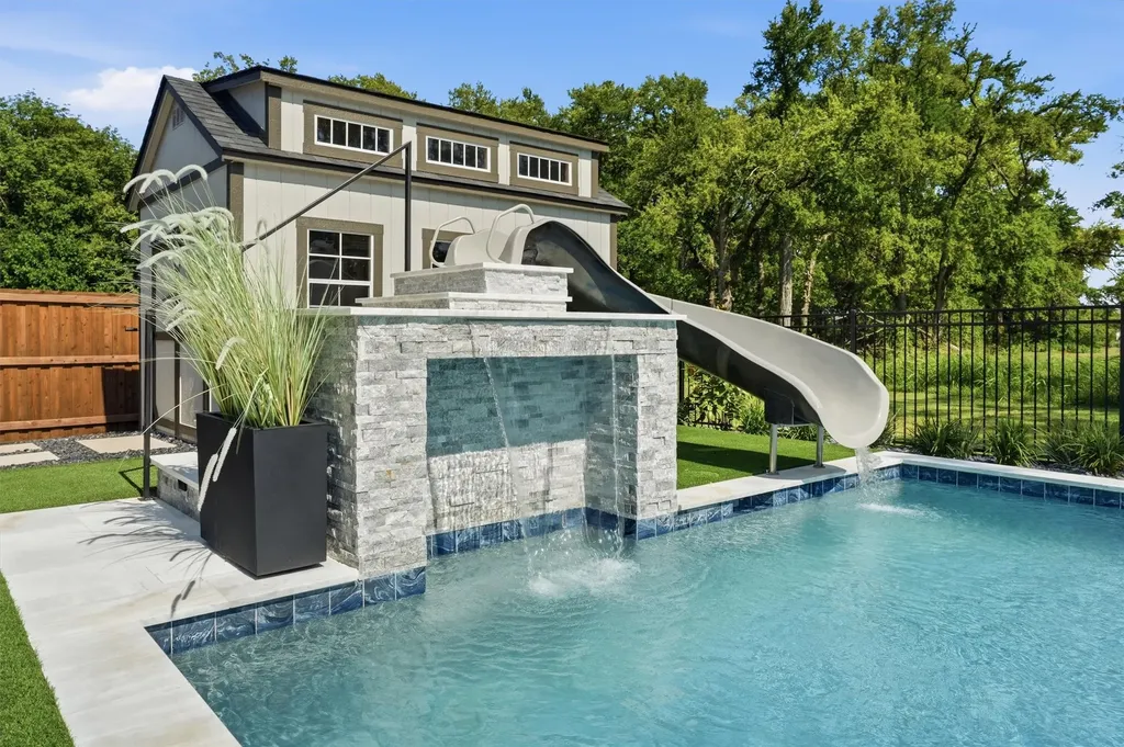 1813 Paxton Pass Mckinney TX 75071