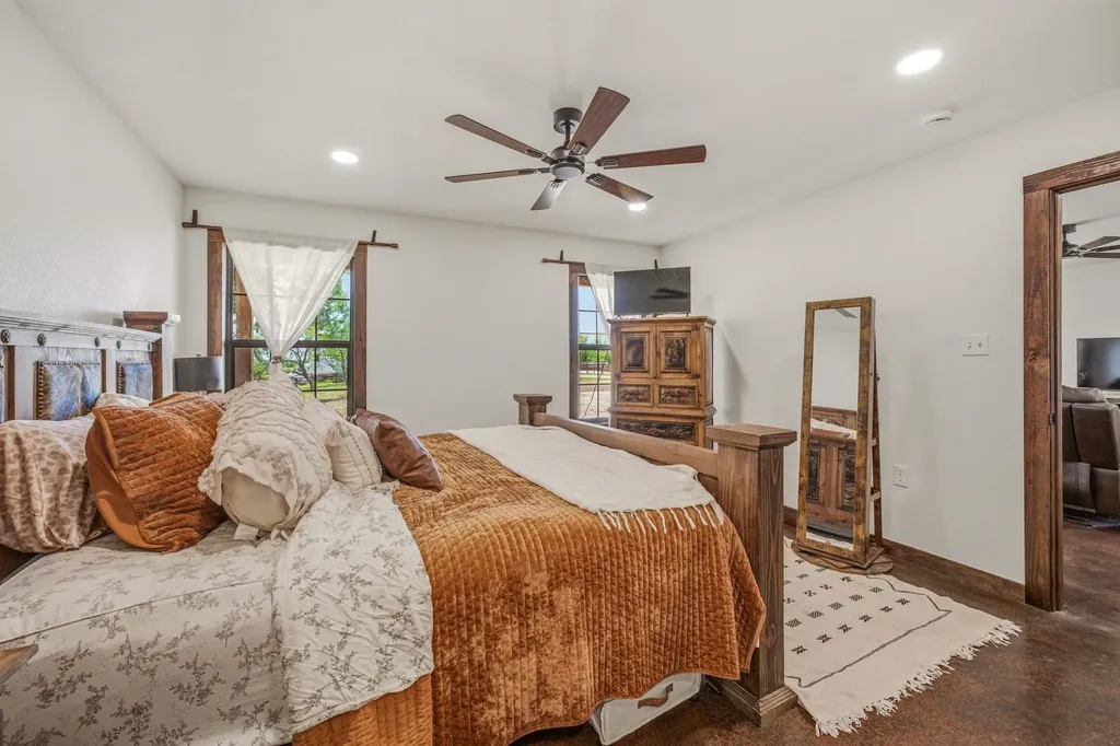 7414 Boswell Court Lipan TX 76462
