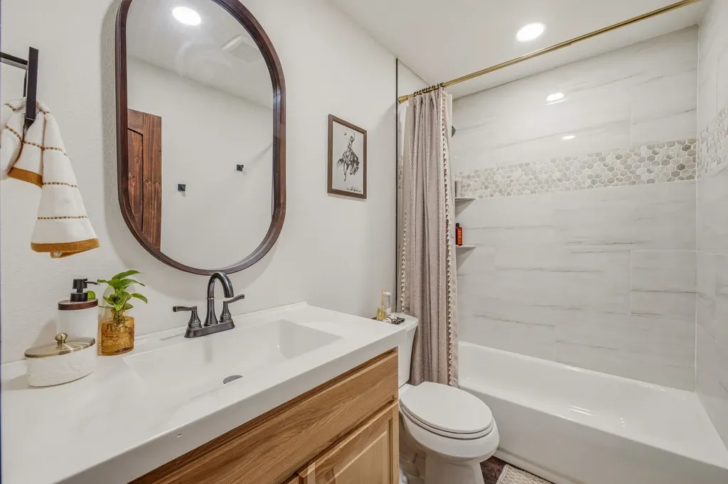 7414 Boswell Court Lipan TX 76462