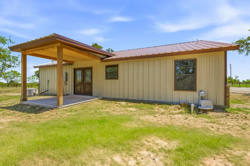 7414 Boswell Court Lipan TX 76462