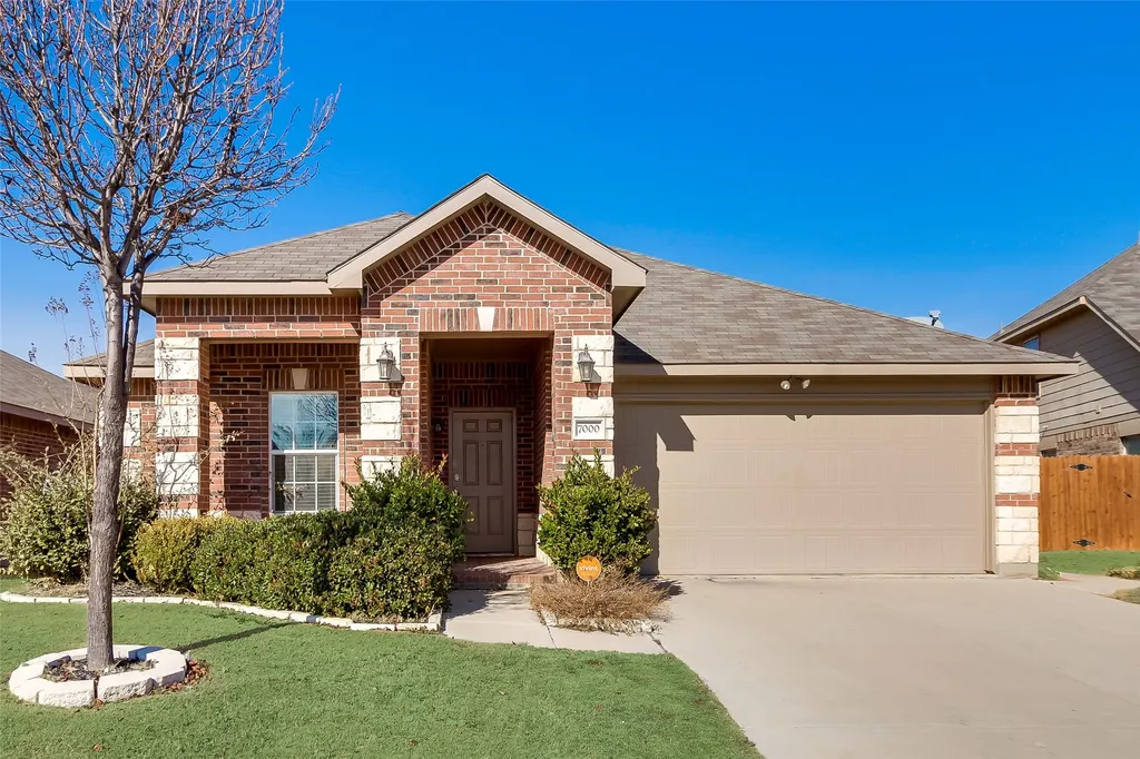 7000 Derbyshire Drive Fort Worth TX 76137