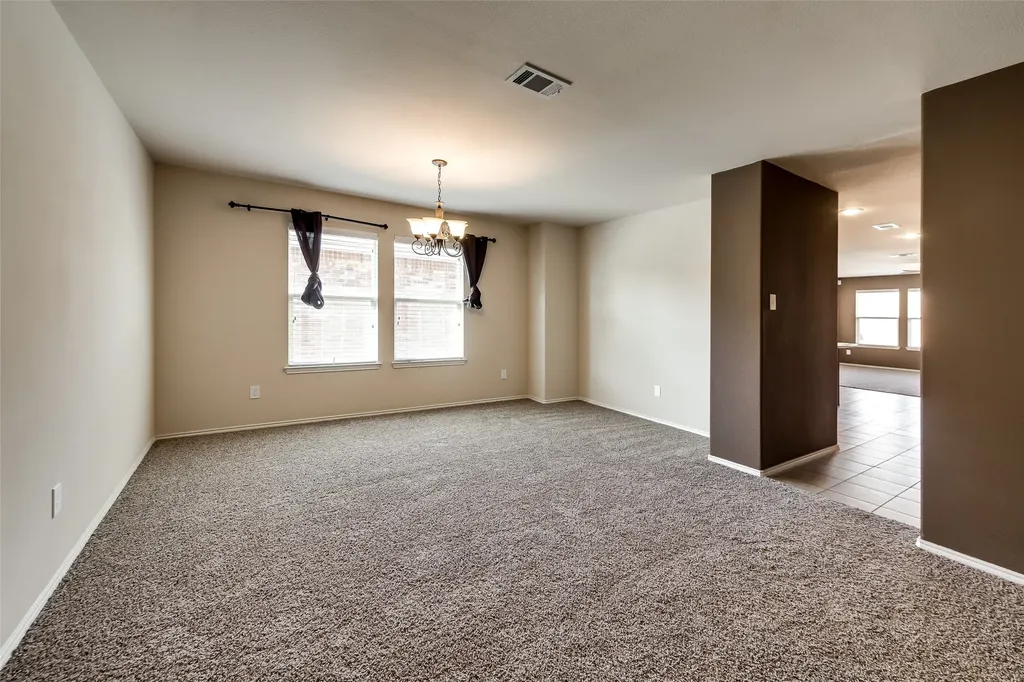 7000 Derbyshire Drive Fort Worth TX 76137